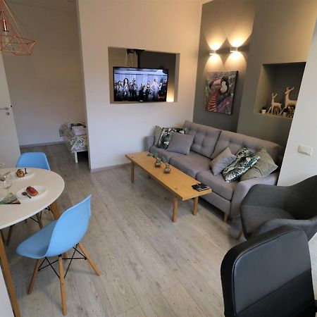 בוקרשט Cozy Novotel Studio - Free Minibar - Quiet & Peace מראה חיצוני תמונה