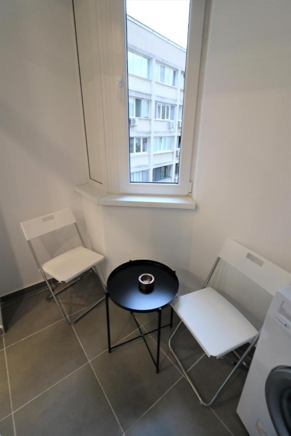 בוקרשט Cozy Novotel Studio - Free Minibar - Quiet & Peace מראה חיצוני תמונה