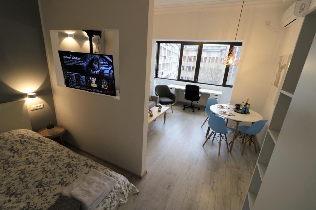 בוקרשט Cozy Novotel Studio - Free Minibar - Quiet & Peace מראה חיצוני תמונה
